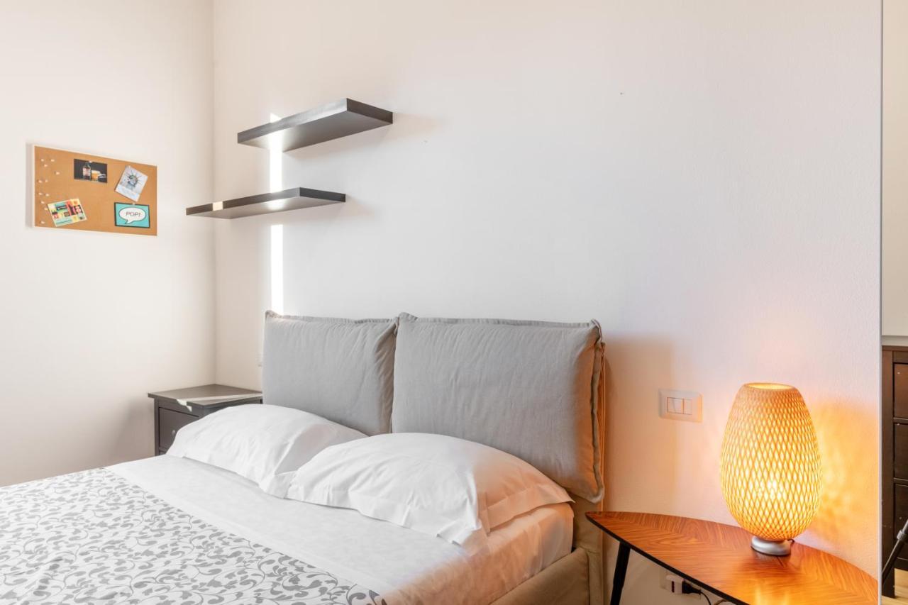 Doni Quiet And Comfortable Apartament With Balcony Floransa Dış mekan fotoğraf