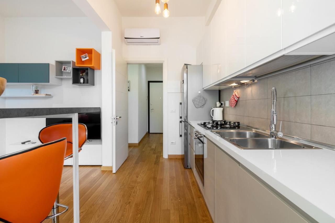 Doni Quiet And Comfortable Apartament With Balcony Floransa Dış mekan fotoğraf