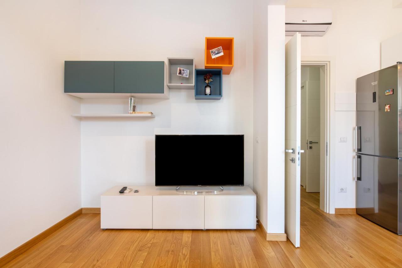Doni Quiet And Comfortable Apartament With Balcony Floransa Dış mekan fotoğraf